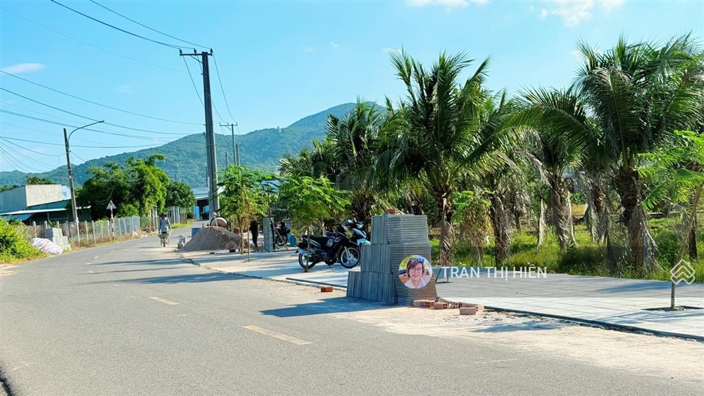 Phước hải gần biển view núi 10x35m 2,3 tỷ quá rẻ ạ