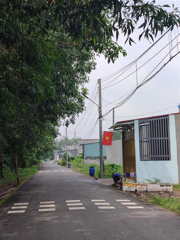 Bán đất gần ubnd chánh phú hòa 5*25m, thổ cư 60m giá 950 triệu
