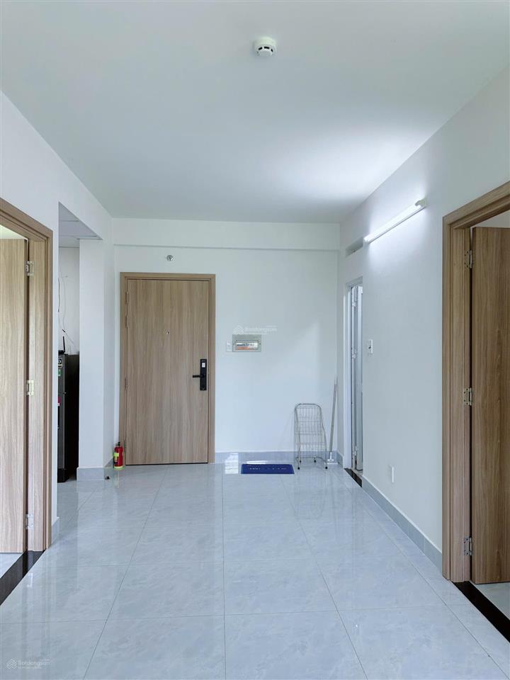 Bán căn hộ chung cư thương mại nam long hồng phát 2pn