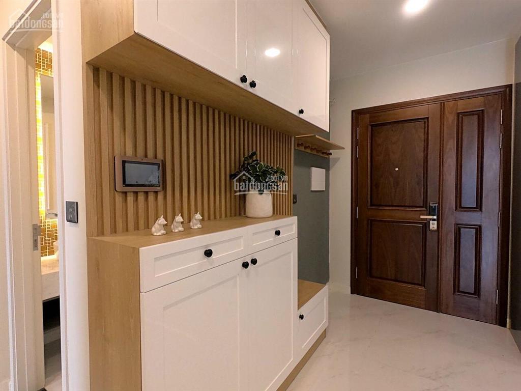 Em trang chuyên bán tại florita có nhiều hàng giá tốt 2tỷ400 1pn, 0985 512 ***
