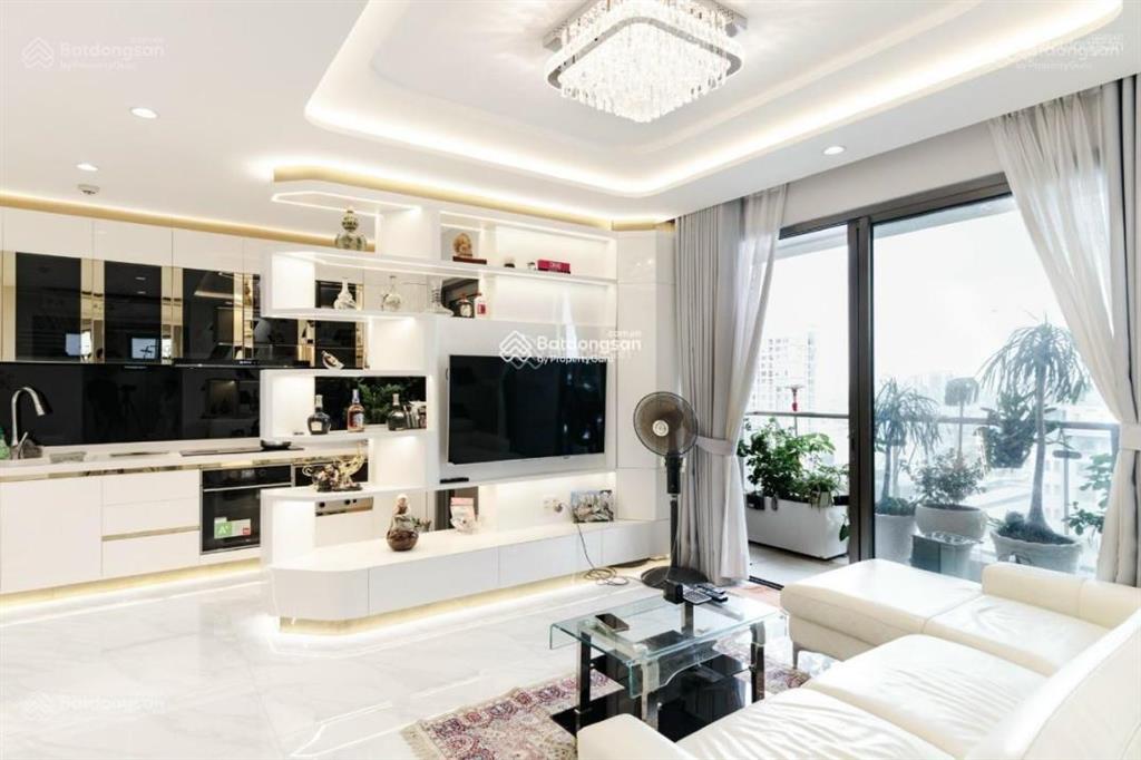 Bán căn hộ richstar, hòa bình tân phú dt 65m2 2pn hđmb, giá 3,8 tỷ 0899 874 *** mão