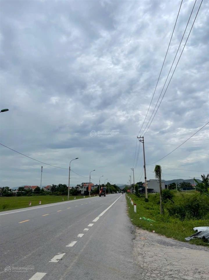 Mặt đường bạch đằng hiệp hòa quảng yên