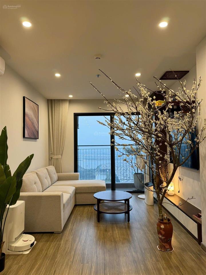 Chính chủ bán căn 2n góc tòa p4 giá 5,5 tỷ thu về tòa pavilion vinhomes ocean park gia lâm hn