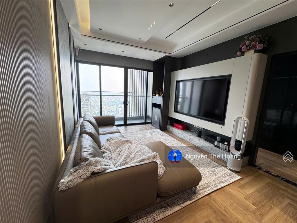 Giá thật, bán ch 107m2, 3n 2wc tòa brg. tầng trung, bc đông nam, view thoáng, full nội thất, sổ