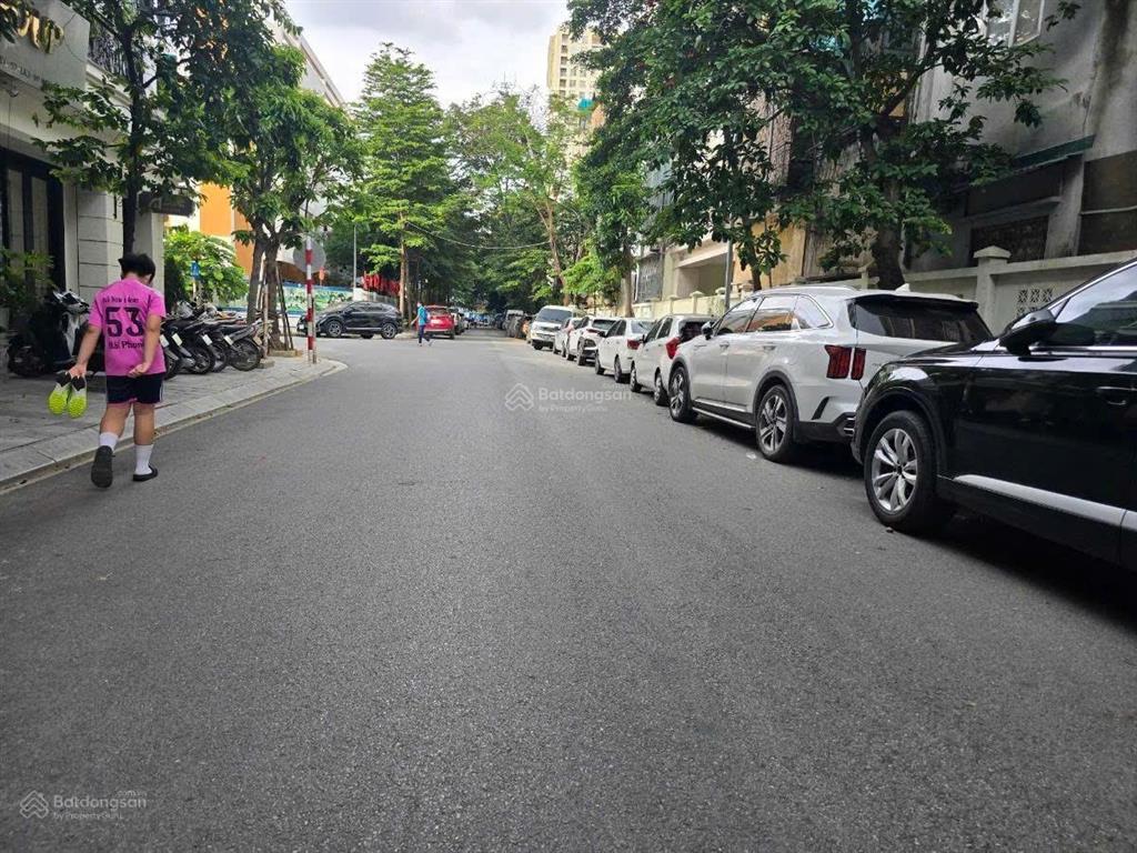 Bán nhà phân lô phố nguyễn tuân 50m2 * 4t, ô tô ra vào, ở sướng, kinh doanh tốt, sát phố