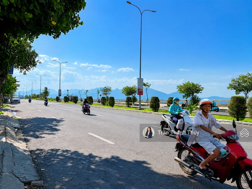 Đất biển 120m2 mt nguyễn tất thành view biển triệu đô dòng tiền đỉnh chóp
