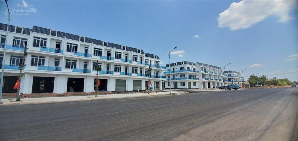 Bán shophouse view đẹp tại đồng xoài, 4,5 tỷ, 250m2, nhiều tiện ích