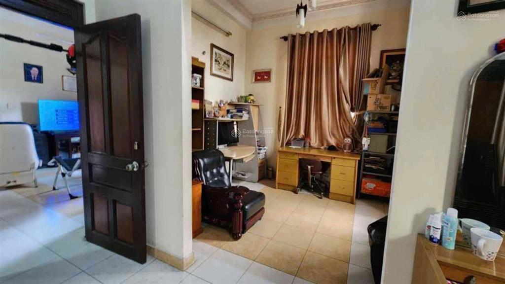 Biệt thự giá tốt khu 300m2 (15m x 20m) mặt tiền 14m thông xe tải tránh ở, kd, vp, cty.