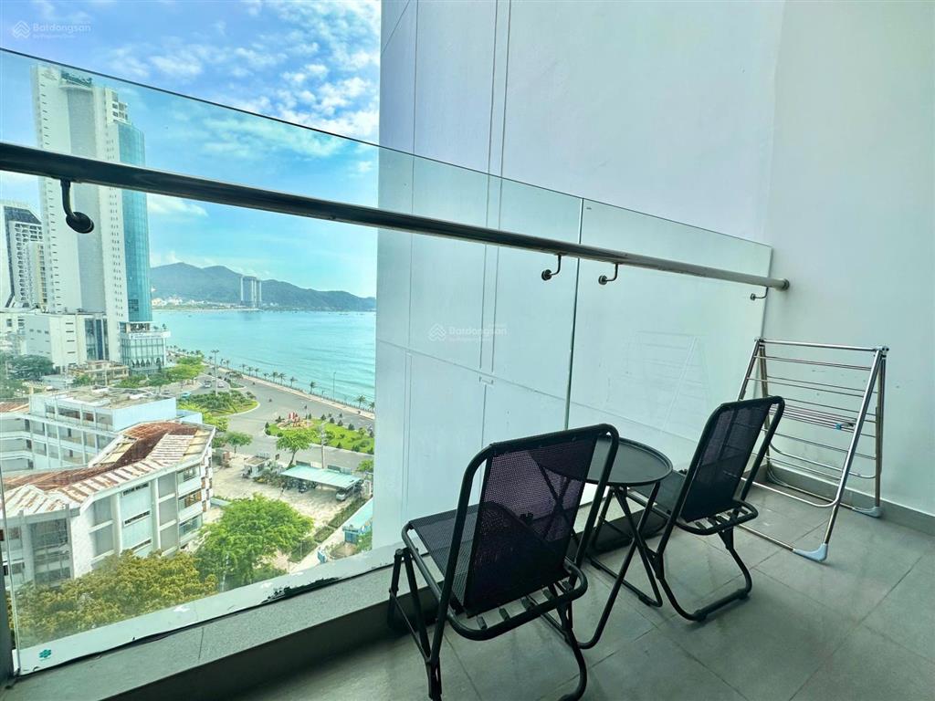 Bán nhanh căn hộ studio scenia bay nha trang dt 45m2, tầng trung, view đông bắc, giá 3,2 tỷ