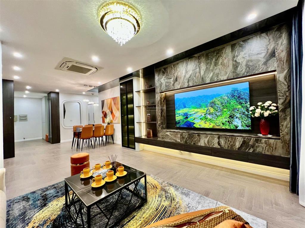 Chính chủ cần bán chcc 100m2 3 phòng ngủ tòa c37 bắc hà tower. giá 7,5 tỷ. 0961 270 ***