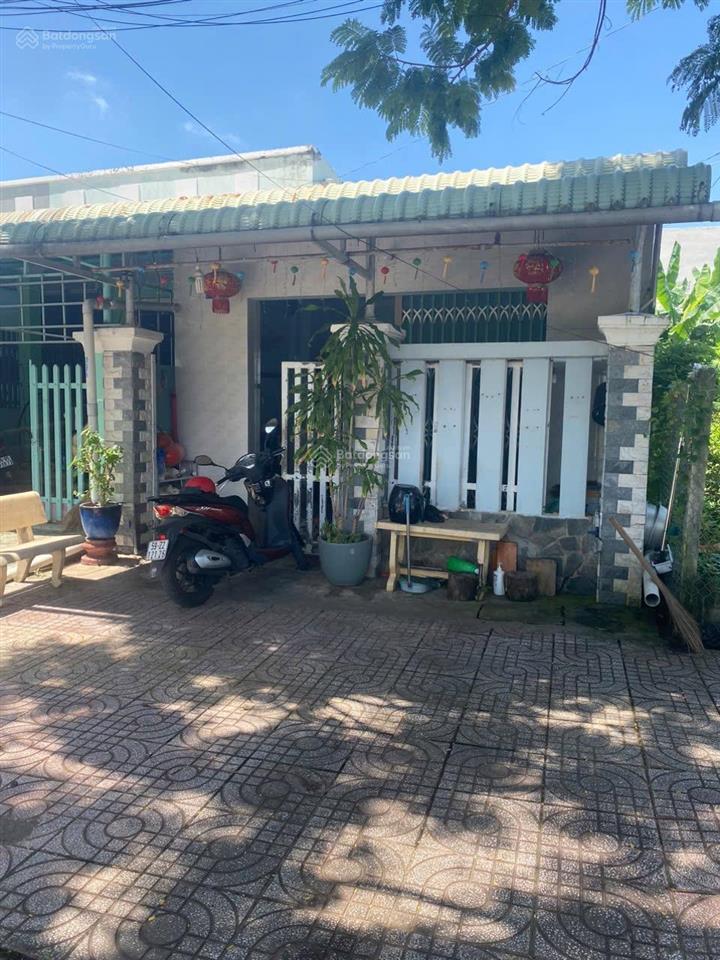 Cần bán căn nhà cấp 4 diện tích 100m2 đường giồng ao xã cần thạnh tphcm