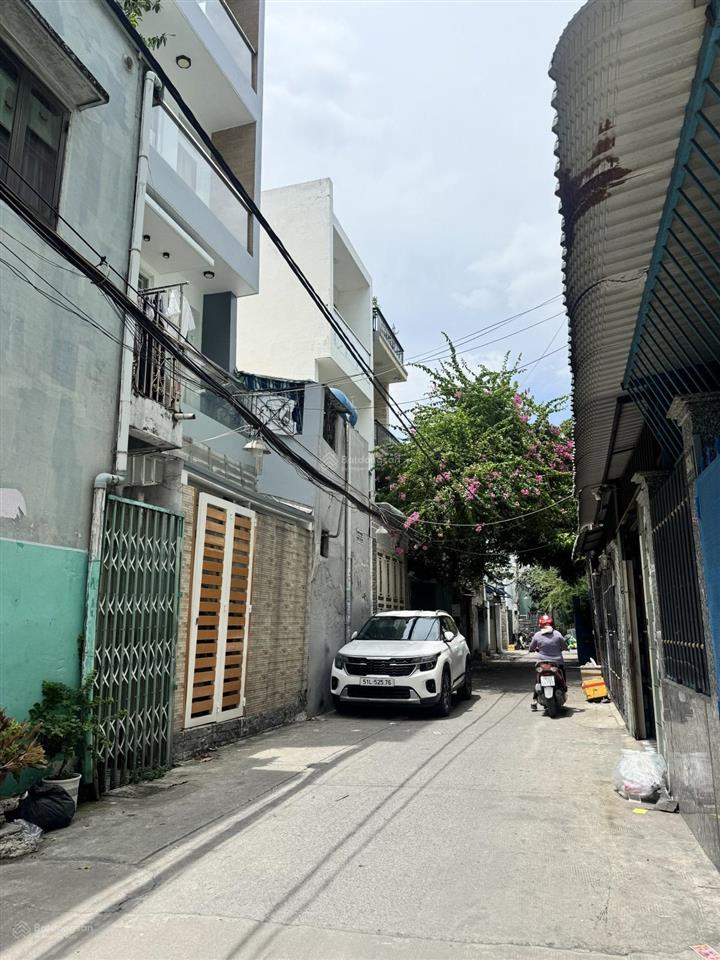 Bán nhà hxh hẻm xe hơi bình đông p15 quận 8, 73m2, cấp 4, tiện xây mới, hàng xóm cao tầng.