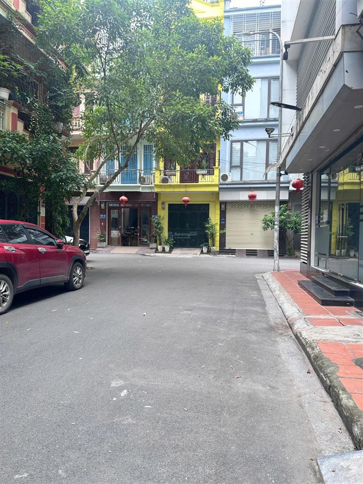Bán nhà phố hoàng văn thái vị trí đẹp lô góc ngõ thông kinh doanh 47m mt 5m nhỉnh 14 tỷ
