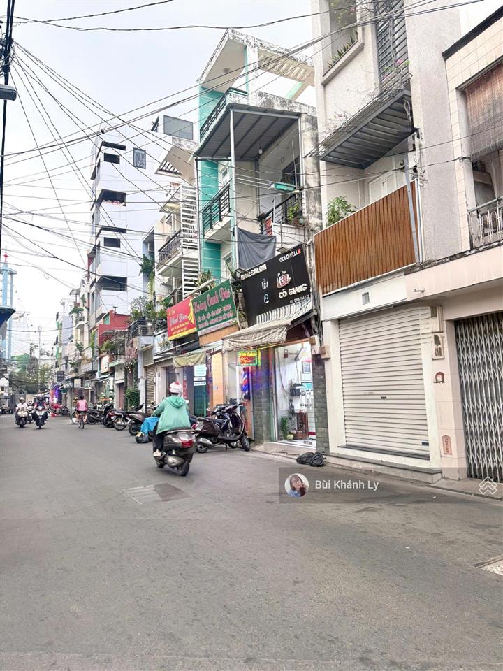 Lộ giá chốt 10,99tỷsở hữu mặt tiền cô giang phú nhuận dt 48,5mkinh doanh sầm uấtcầu kiệu quận 1
