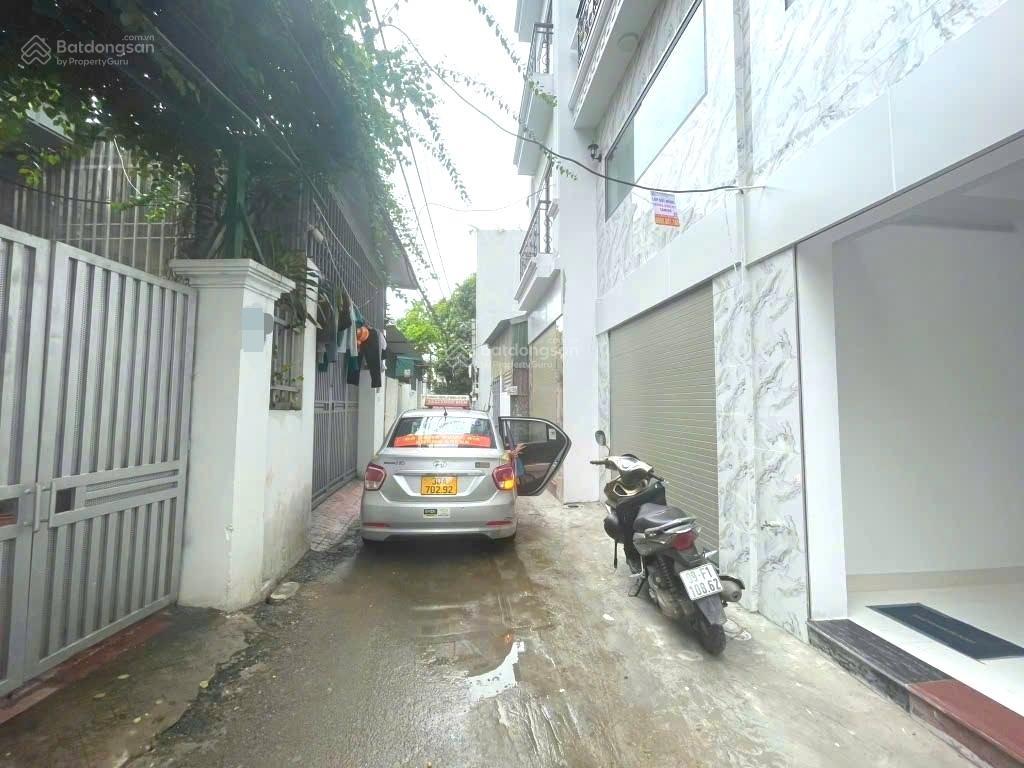 Phúc lợi long biên, 7.75 tỉ, 6 tầng thang máy, ô tô thông