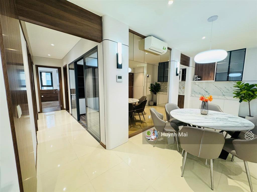 Cần bán căn góc hà đô 3pn+1 | 134m2 | nội thất cao cấp | sổ hồng sẵn | giá 23 tỷ