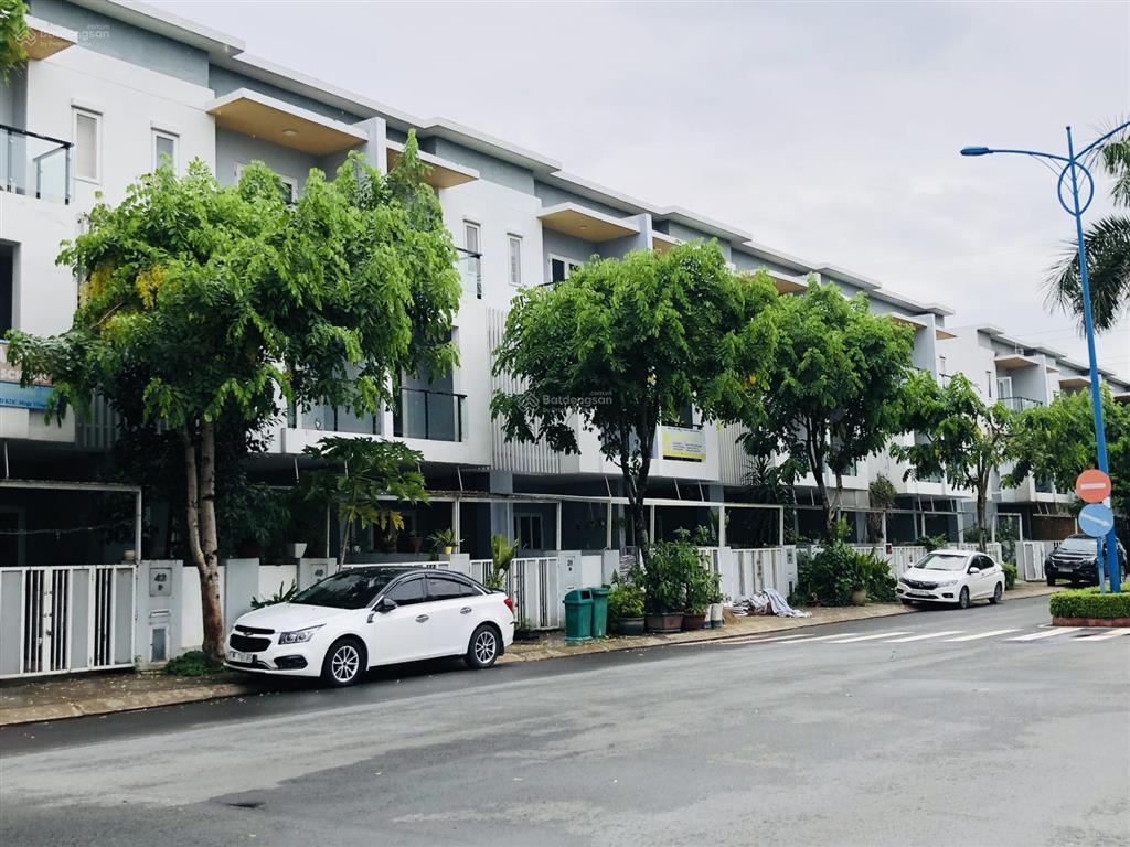 Cần bán nhanh nhà phố mega village khang điền, giá 8,3 tỷ. nam lê xem nhà thực tế