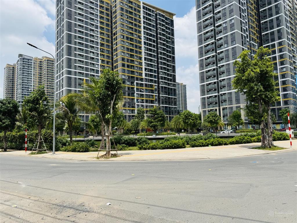 Bán đất đối diện vinhomes grand park ô tô tới đất 156 m2 chỉ 5,93 tỷ
