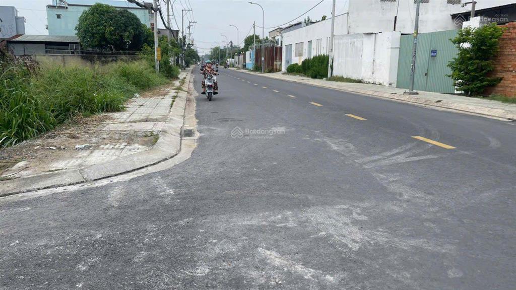 Bán đất thổ cư đường bùi thị lùng gần chợ hóc môn 240m 5ty6