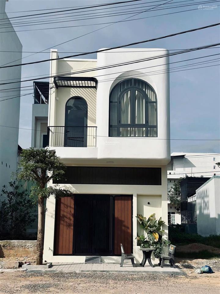 Nhà mới xây 1t 1l ngay kcn visip 2 140m2 diện tích sàn chỉ 1.490 tỷ