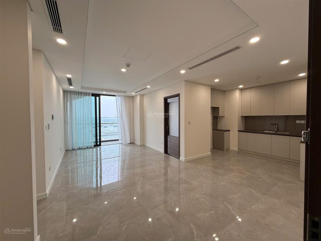 Bán 3 ngủ 108m2 tòa d view biệt thự đắt giá tại sunshine iconic giá 10,7** tỷ em 0981 057 ***