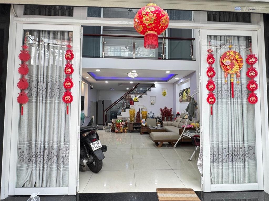 Bán gấp nhà hxh trịnh đình trọng 60m2, 5.5x13m, 3 tầng, 3pn giá nhỉnh 5 tỷ