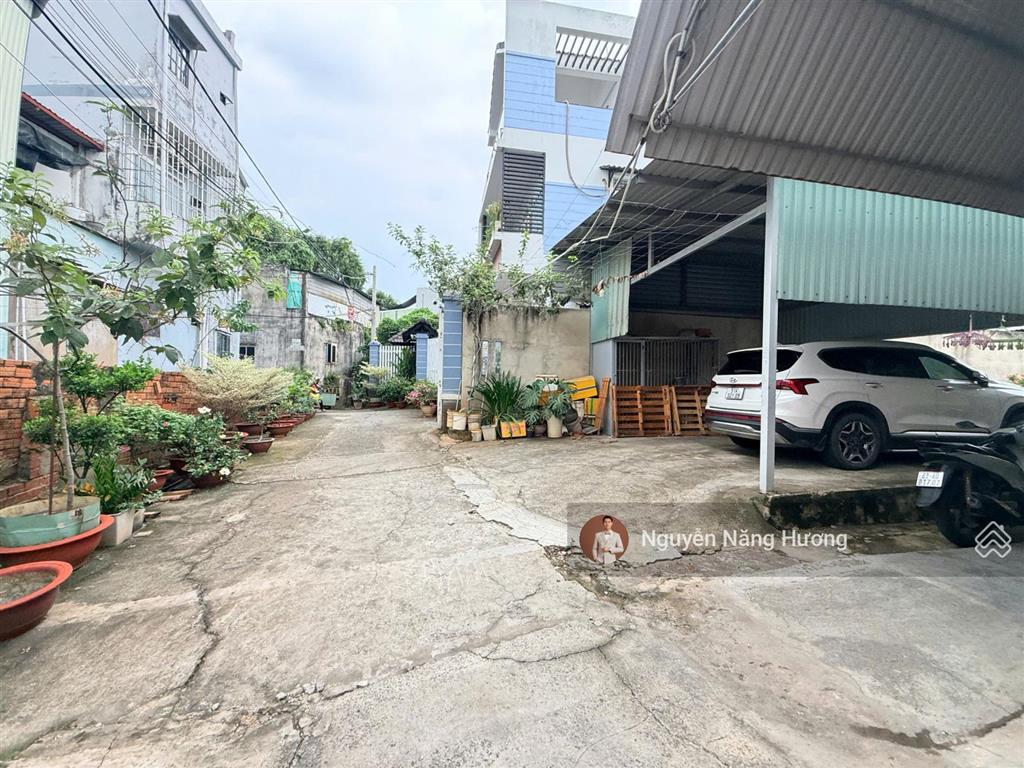 Đất 1/ linh đông dt 208m2 (7 x 30m) giá tốt đầu tư xây dựng cao tầng.