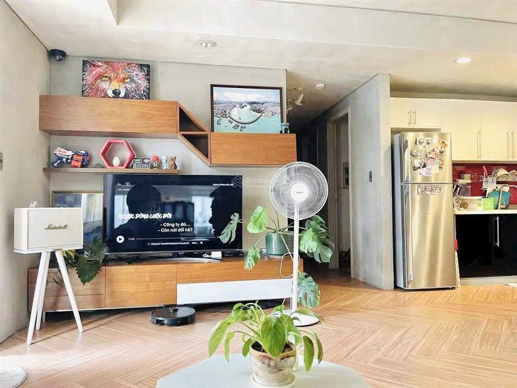 Căn hộ botanic tower 110m2 3pn 2wc tầng cao view thoáng mát sổ hồng chính chủ giá 7 tỷ tl