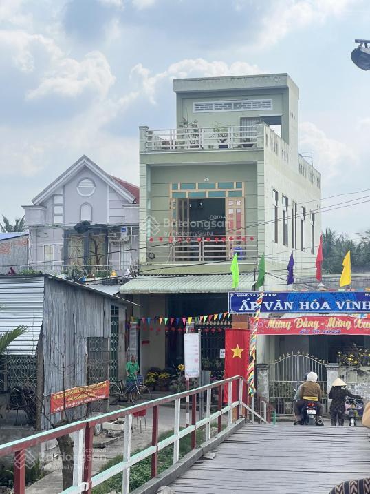 Cần bán nhà ngay chợ vĩnh kim đồng tháp (tiền giang cũ) 3 phòng ngủ dt 94,5m2