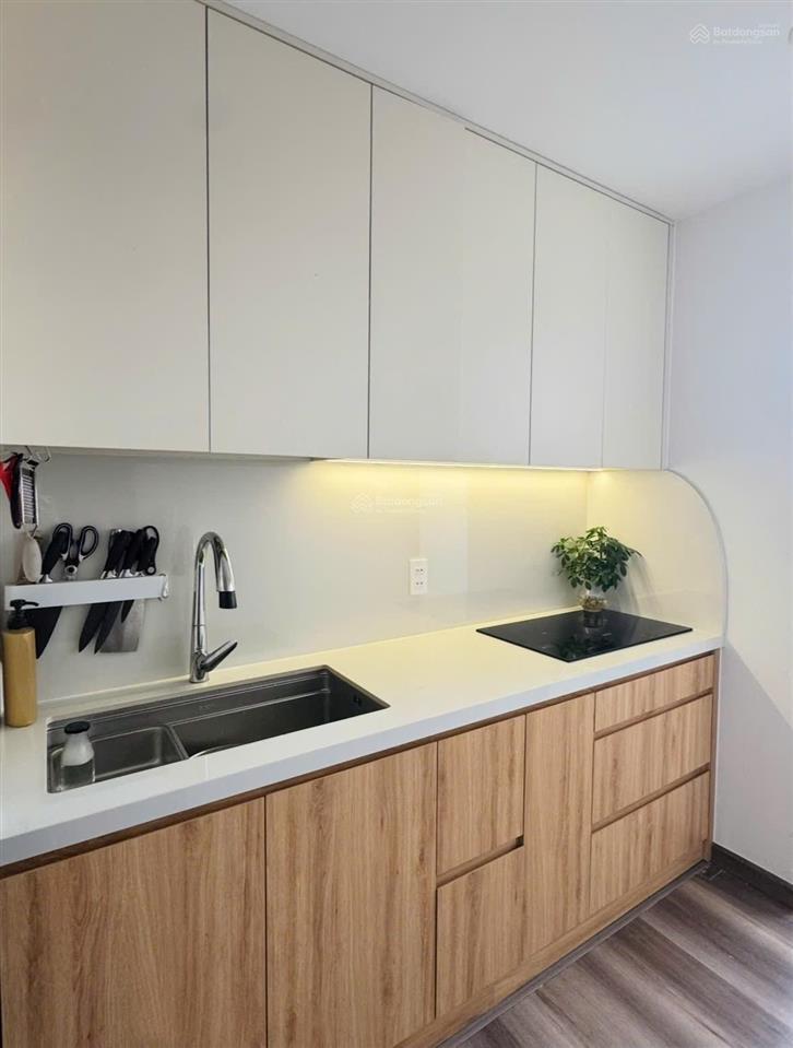 Bán căn góc tầng cao chung cư nest home, 2pn 2wc, nhà đẹp, nội thất xịn xò, giá 3,1 tỉ thương lượng