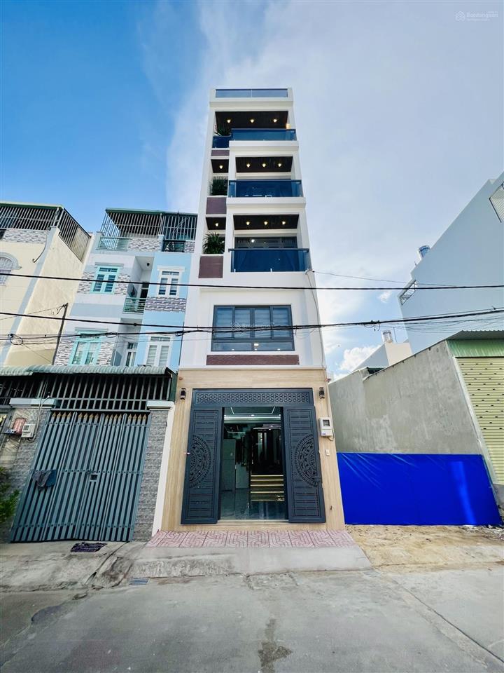 Giá tốt nhà mới đẹp hiện đại 5 tầng thang máy 73m2, chỉ 8,1 tỷ đường hương lộ 2 shr gần tên lửa