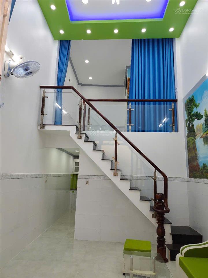 Nhà đúc lửng giá tốt gần ubnd xã xuân thới đông hóc môn 4m x 8m