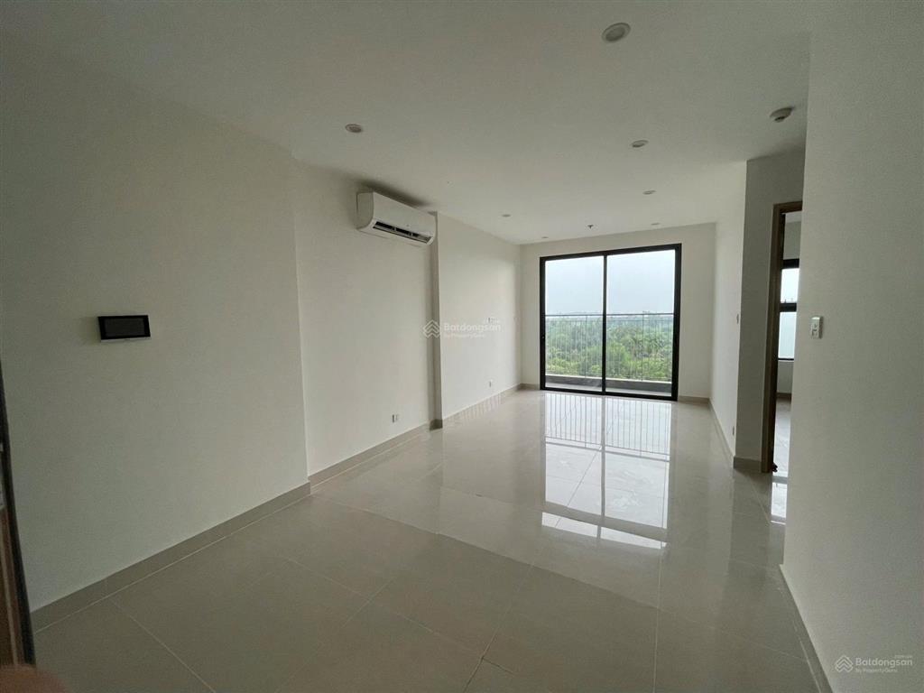 Bán 2pn vinhomes quận 9 giá 2ty550 đông nam mát mẻ