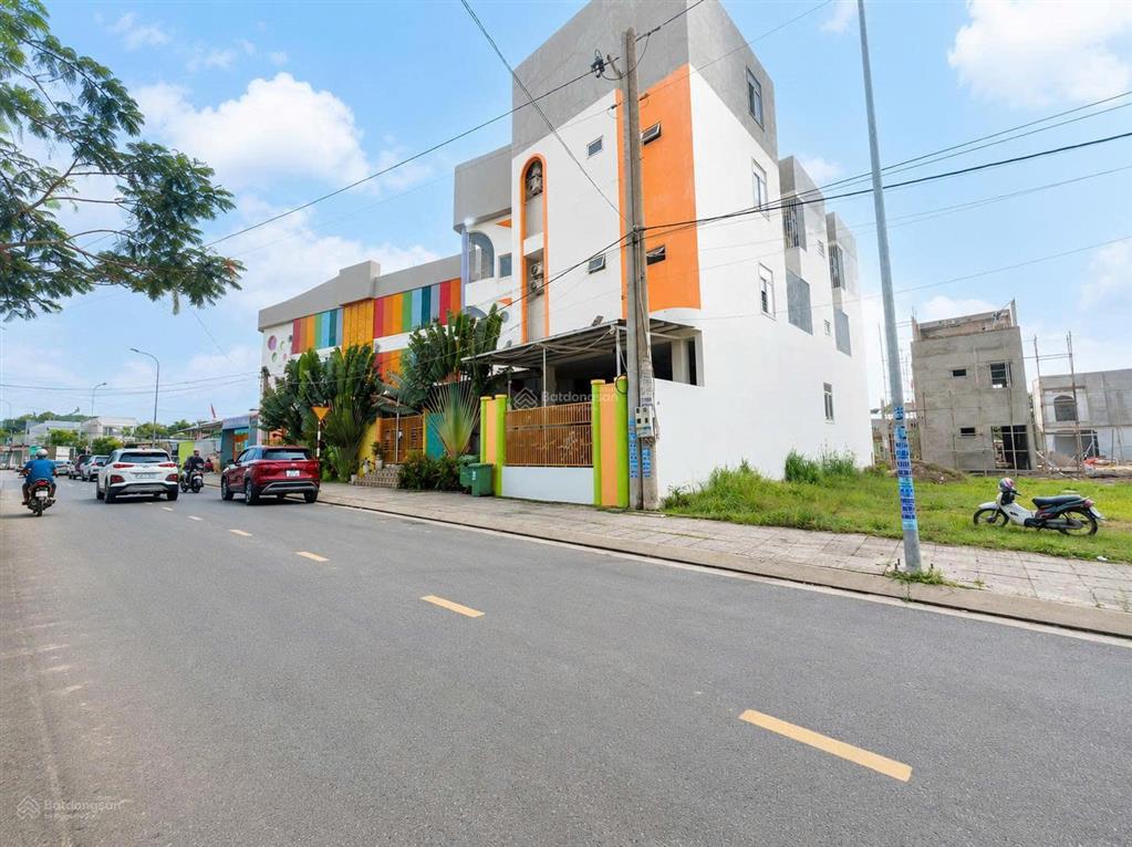 Cần bán nhanh lô đất thổ cư ngay mặt tiền đường hồ tri tân bà rịa vũng tàu