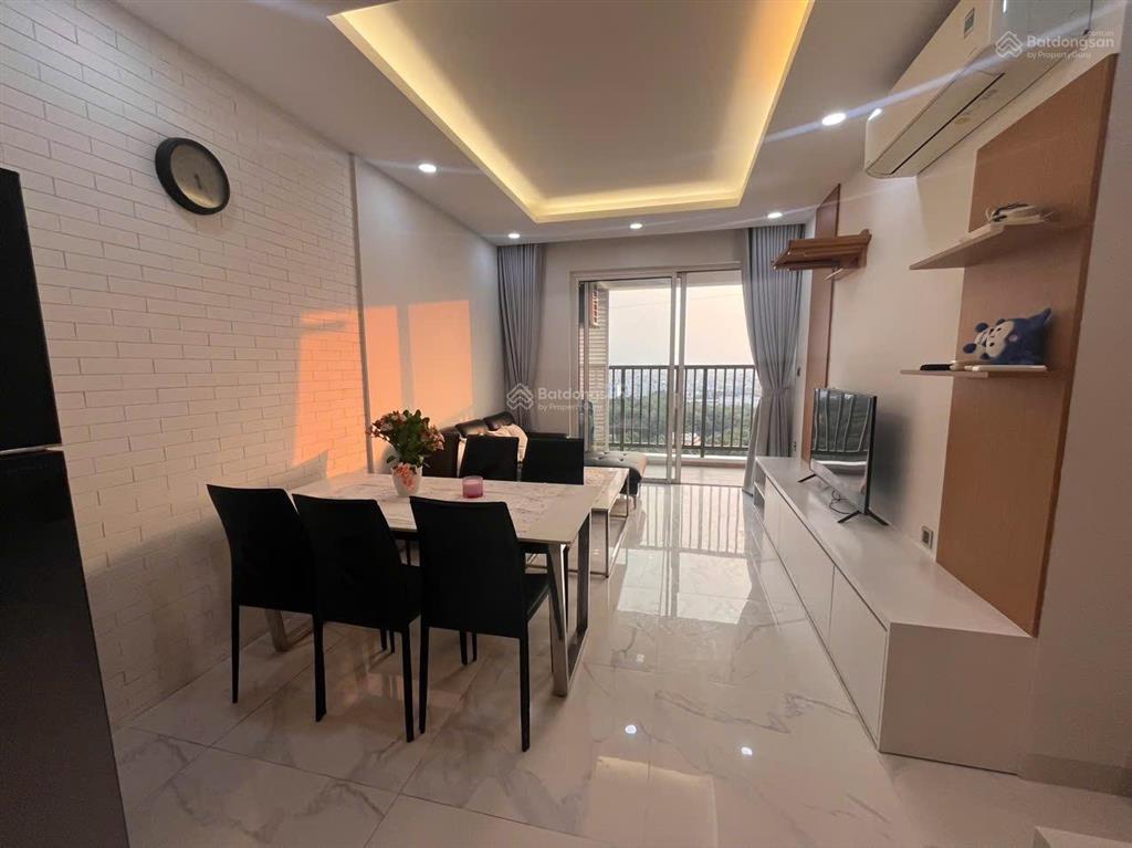 Bán căn hộ chung cư garden gate (chủ đầu tư novaland) 3pn 2wc 85m2 sát bên công viên gia định