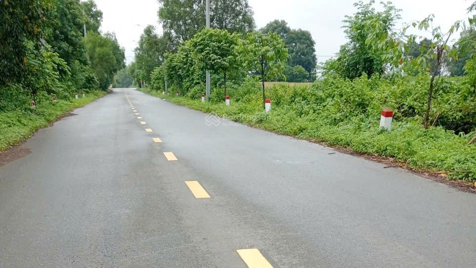 Đất sào 3070,2 m2 (100 tc) mt 25 dự án đường rộng 30 m có hành lang kết nối nút giao cao tốc ltht