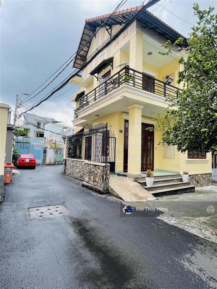 Hiếm quỹ đất lớn 3 mặt tiền thoáng full thổ cư hẻm xe hơi 1/ đường võ văn ngân ngang 5m nở hậu