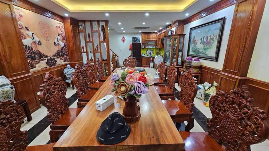 Bán nhà phân lô đỗ quang 54m2 5 tầng mt 4m vỉa hè ô tô tránh kinh doanh giá chỉ 25 tỷ