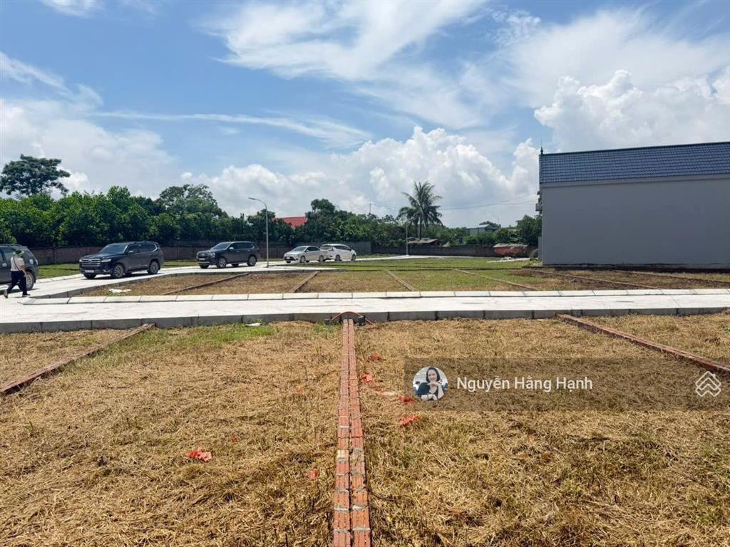Cách chợ bến 7p có ngay lô đất thị trấn giá đầu tư 97m 593 triệu đường thông 2 ôtô tránh