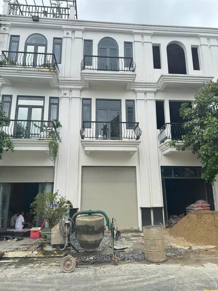 Bán nhà 5*16m2 . 1 trệt 1 lầu . đối diện chợ an điền
