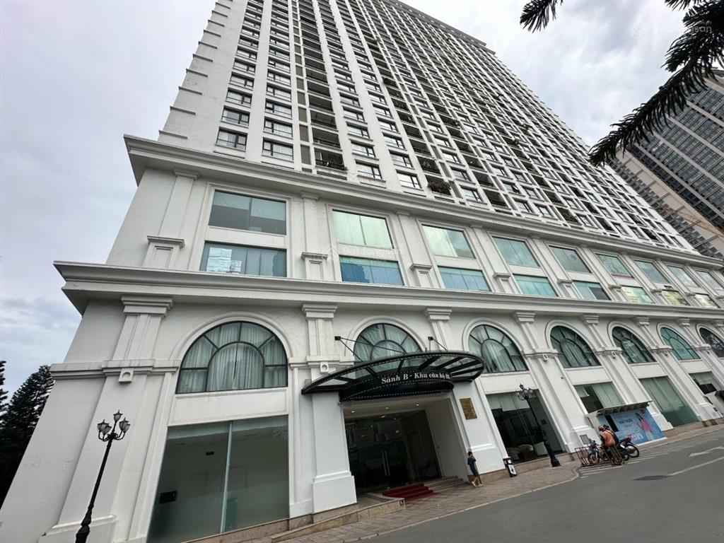 Giảm chào 1 tỷ, căn hộ cao cấp royal nguyễn trãi, 132m2, t4, nhỉnh 19 tỷ.