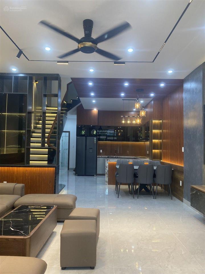 Hot! nhà 3 tầng full nội thất mặt tiền thanh lương 16 hòa xuân cẩm lệ đà nẵng 8,95 tỷ