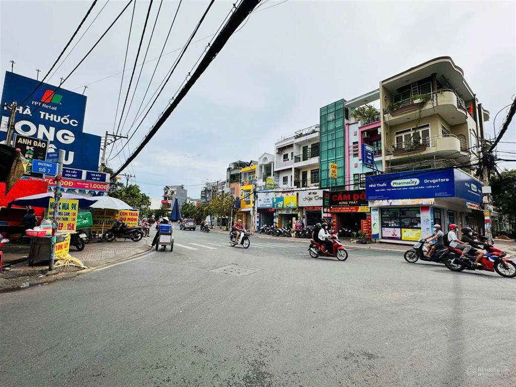 Nhanh mới kịp! nhỉnh 50 triệu/m2 170m2 thổ cư (7x24) hẻm thông hoàng diệu 2, đh ngân hàng.