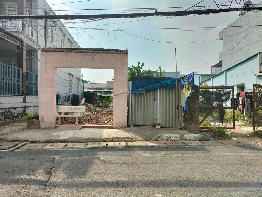 Kẹt tiền bán gấp lô mặt tiền nhựa 205m2 thị trấn củ chi, shr