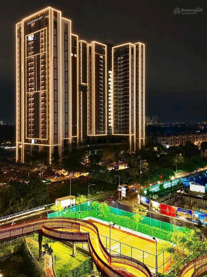 Chỉ 5.3 tỷ sở hữu căn hộ essensia sky tầng 16 view nhìn về q1, tiện ích cầu ngắm hoàng hôn