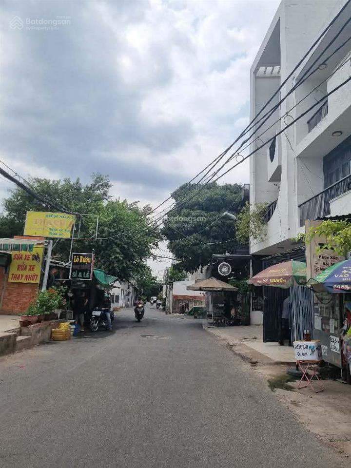 Nhà bán rẻ có 102 lê đức thọ, căn góc 2 mặt tiền kinh doanh có vỉa hè rộng hxh 9m
