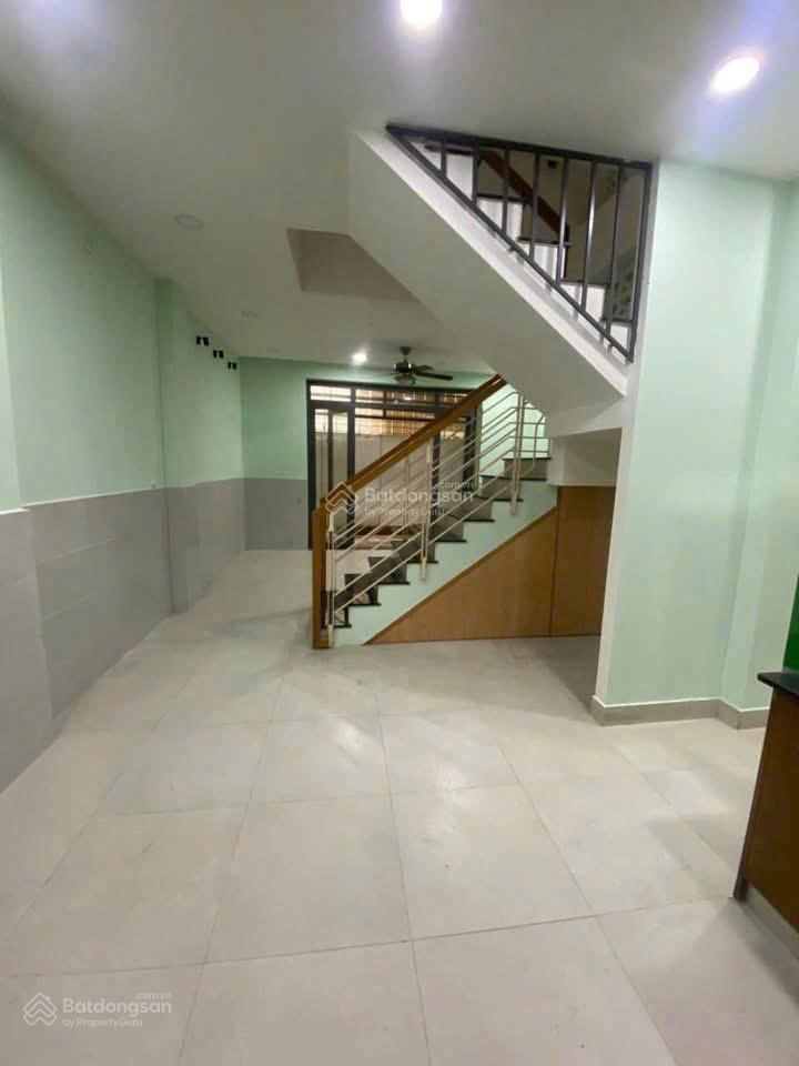 Nợ bán nhà hxh nguyễn văn lượng kế bên lotte mart gò vấp, gần chợ. giá 1 tỷ 690