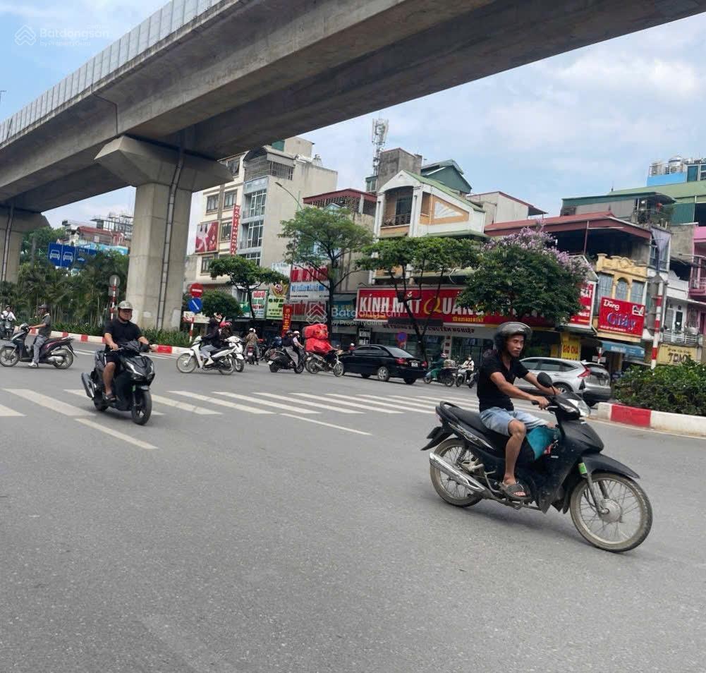 Bán nhà ngô thì nhậm, hà đông, 55m, 3 tầng, chỉ 10,2 tỷ, ô tô, kd, vài bước ra quang trung.