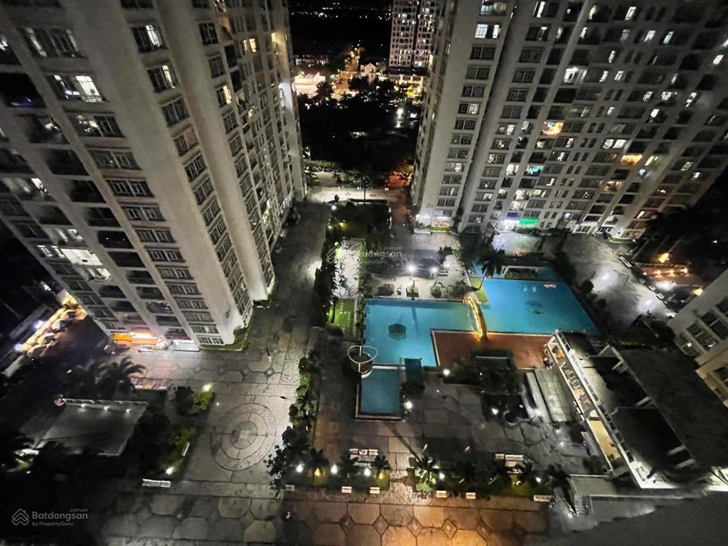 Bán căn hộ new saigon 3pn 121m, view hồ bơi, giá 5,7 tỷ