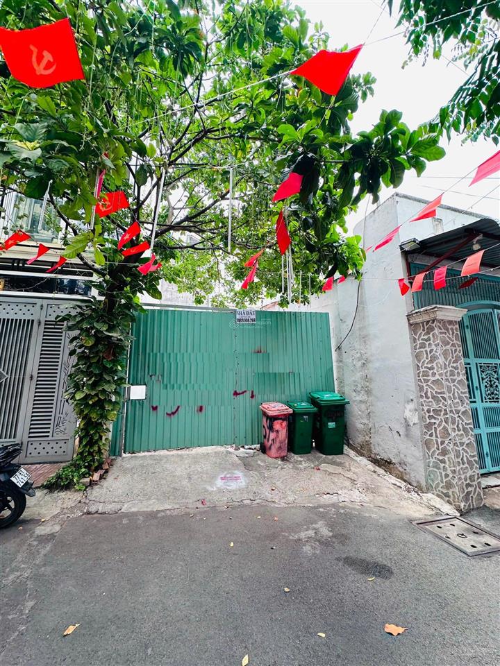 Hơn 6 tỷ đất 73.3m2 ô tô tránh nhau cạnh vincom thủ đức, tô vĩnh diện